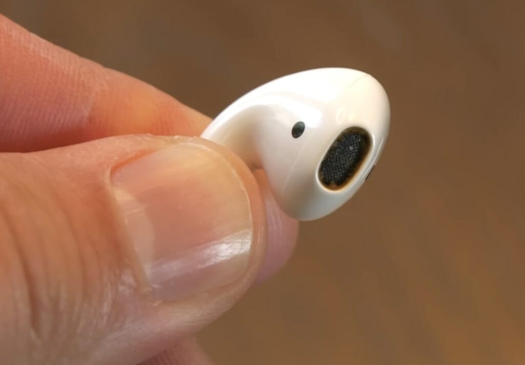 clean airpods